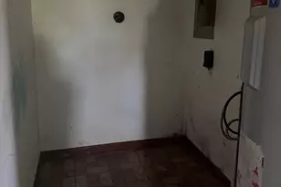 558 Shorewood Dr, Colonial Beach, VA 22443 - Photo 9