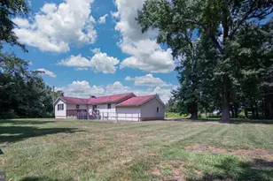 100 Latane Dr, Colonial Beach, VA 22443 - Photo 33