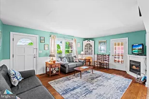 916 Bryant Ave, Colonial Beach, VA 22443 - Photo 13