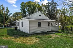 608 Kintz St, Colonial Beach, VA 22443 - Photo 31