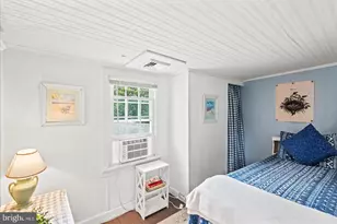 209 Hawthorne St, Colonial Beach, VA 22443 - Photo 31