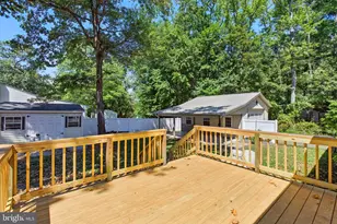811 Long Point Rd, Hague, VA 22469 - Photo 17
