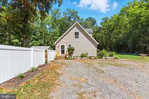 811 Long Point Rd, Hague, VA 22469 - Photo 9