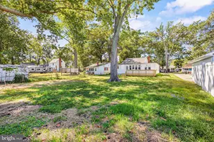 1212 Lossing Ave, Colonial Beach, VA 22443 - Photo 31