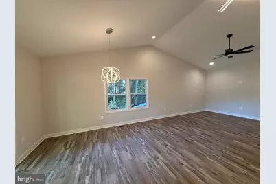 784 Lakeview Drive, Colonial Beach, VA 22443 - Photo 7