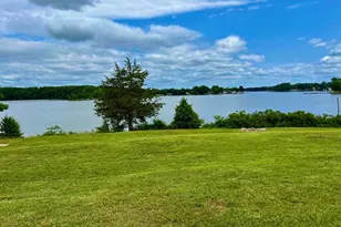 784 Lakeview Dr, Colonial Beach, VA 22443 - Photo 53