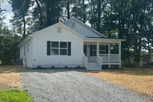 21 Lea Rd, Colonial Beach, VA 22443 - Photo 1