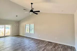 228 Dale Dr, Colonial Beach, VA 22443 - Photo 11