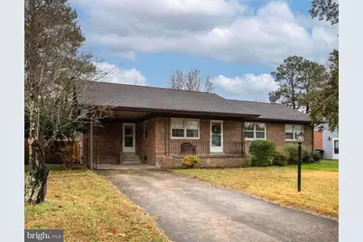 128 11th Street, Colonial Beach, VA 22443 - Photo 1