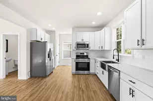 715 Lakeview Dr, Colonial Beach, VA 22443 - Photo 7