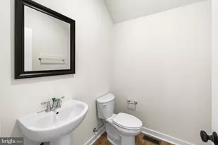 715 Lakeview Dr, Colonial Beach, VA 22443 - Photo 23