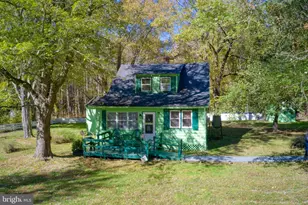 2097 Coles Point Rd, Hague, VA 22469 - Photo 1