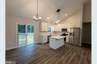 633 Shorewood Drive, Colonial Beach, VA 22443 - Photo 9