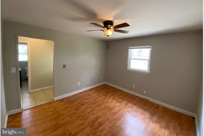 207 North Irving Avenue, Colonial Beach, VA 22443 - Photo 7