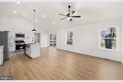 749 Lakeview Drive, Colonial Beach, VA 22443 - Photo 19