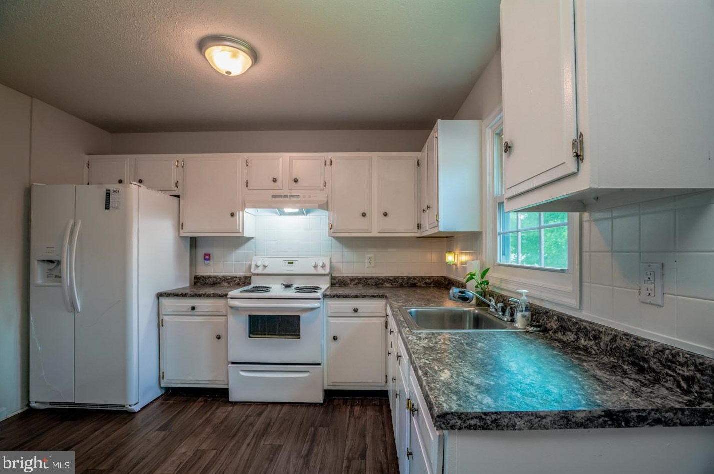 1012 Woodland Ave, Winchester VA  22601-5826 exterior