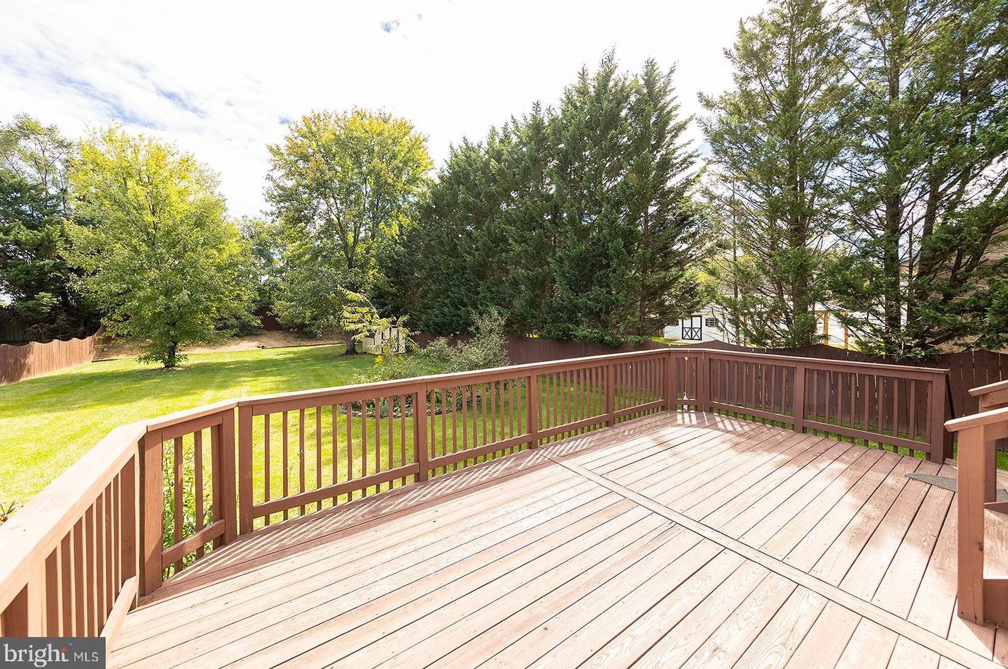 2832 Saratoga Dr, Winchester VA 22601-2622 exterior