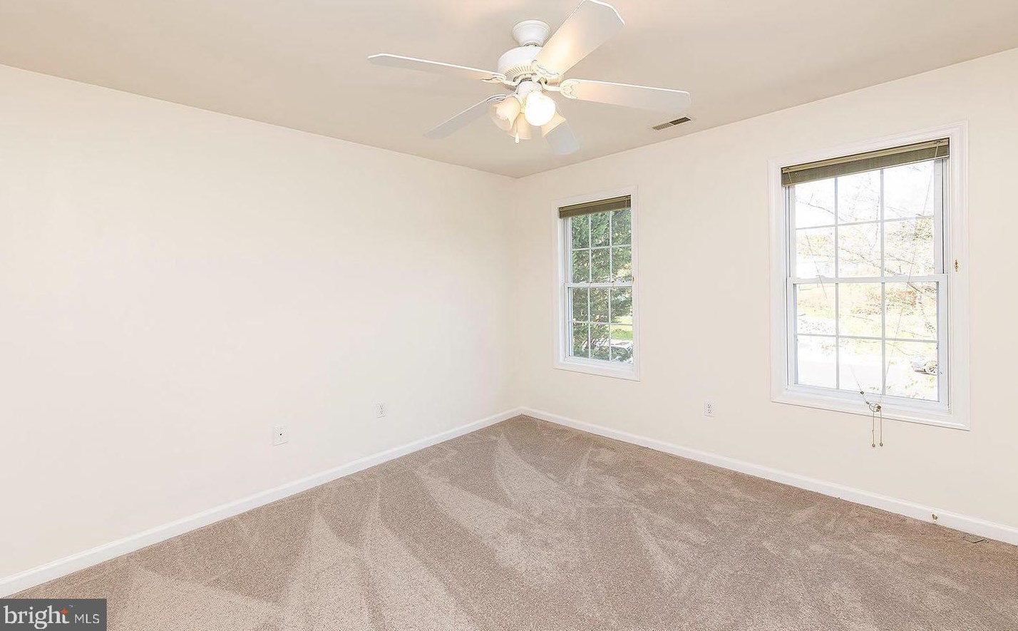 2832 Saratoga Dr, Winchester VA 22601-2622 exterior