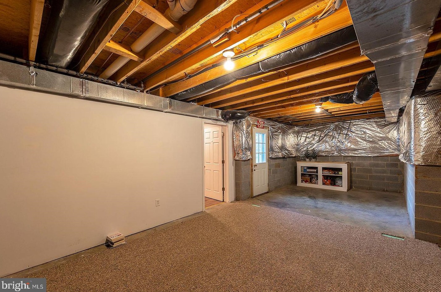 2832 Saratoga Dr, Winchester VA 22601-2622 exterior