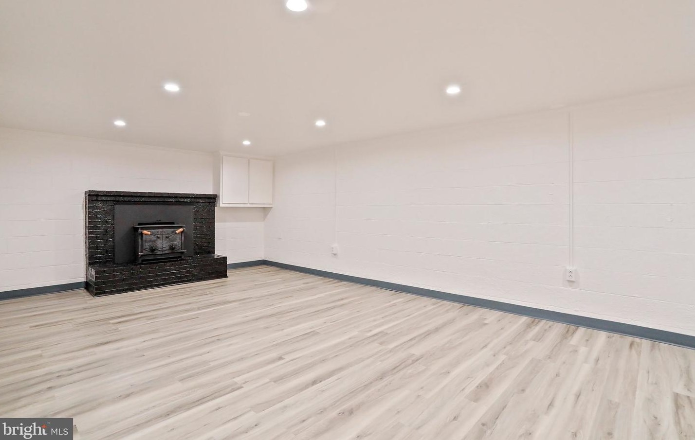 103 Jackson Ave, Winchester VA  22601-4935 exterior