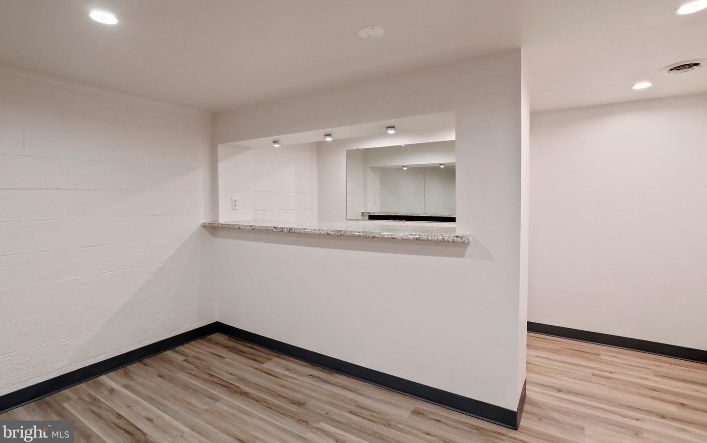 103 Jackson Ave, Winchester VA  22601-4935 exterior