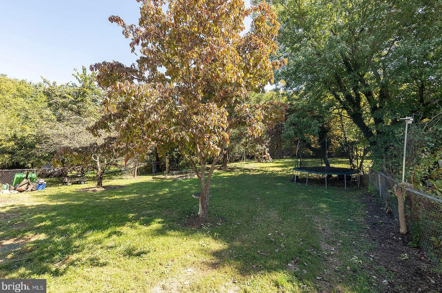 140 Wood Ave, Winchester VA  22601-3028 exterior