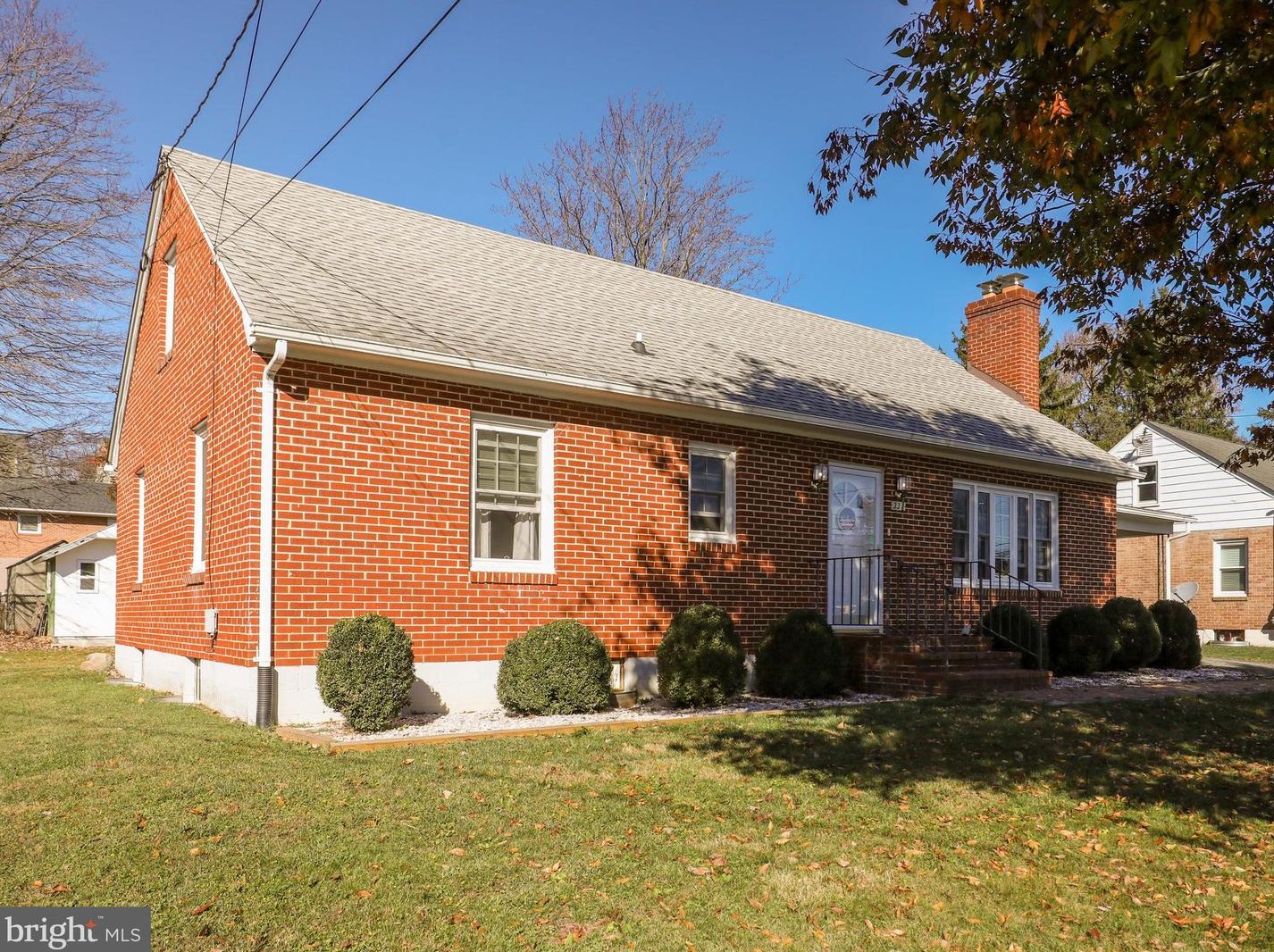 331 Fox Dr, Winchester VA  22601-3039 exterior