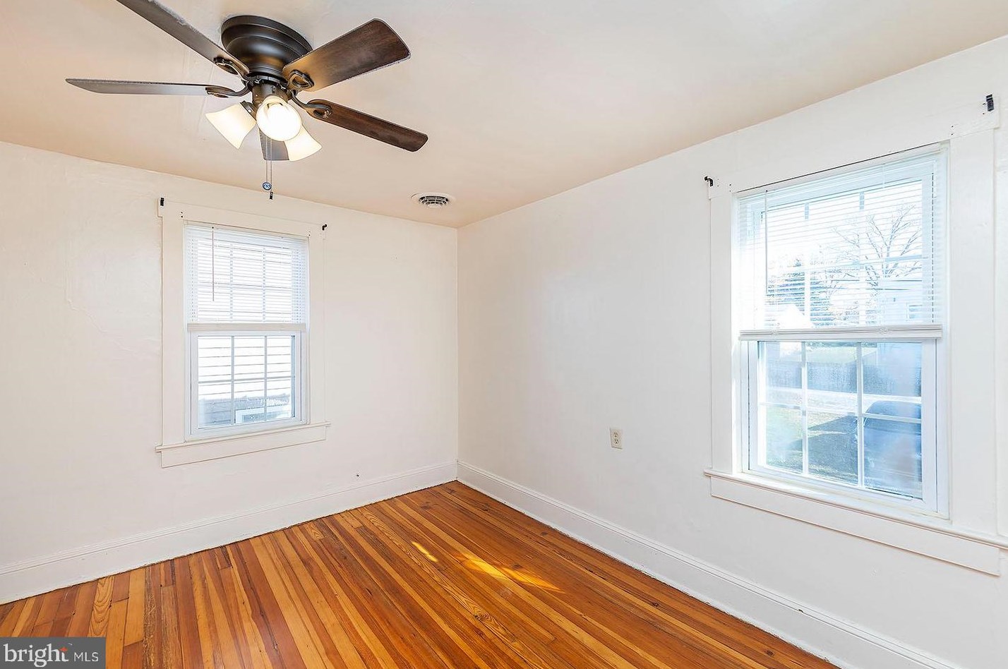 20 Pleasant Valley Rd, Winchester VA  22601-5235 exterior