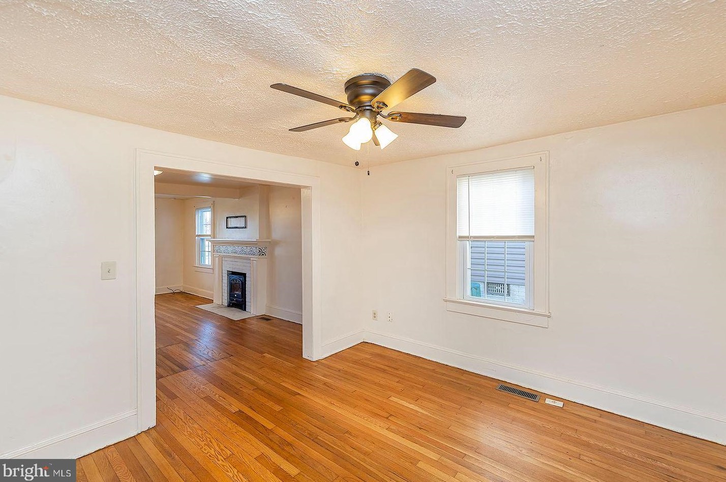 20 Pleasant Valley Rd, Winchester VA  22601-5235 exterior