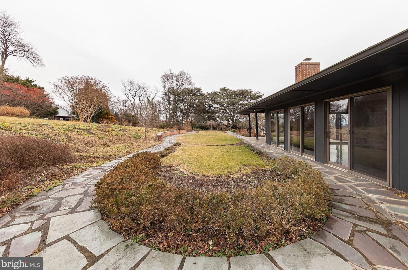 1413 Handley Ave, Winchester VA  22601-3746 exterior