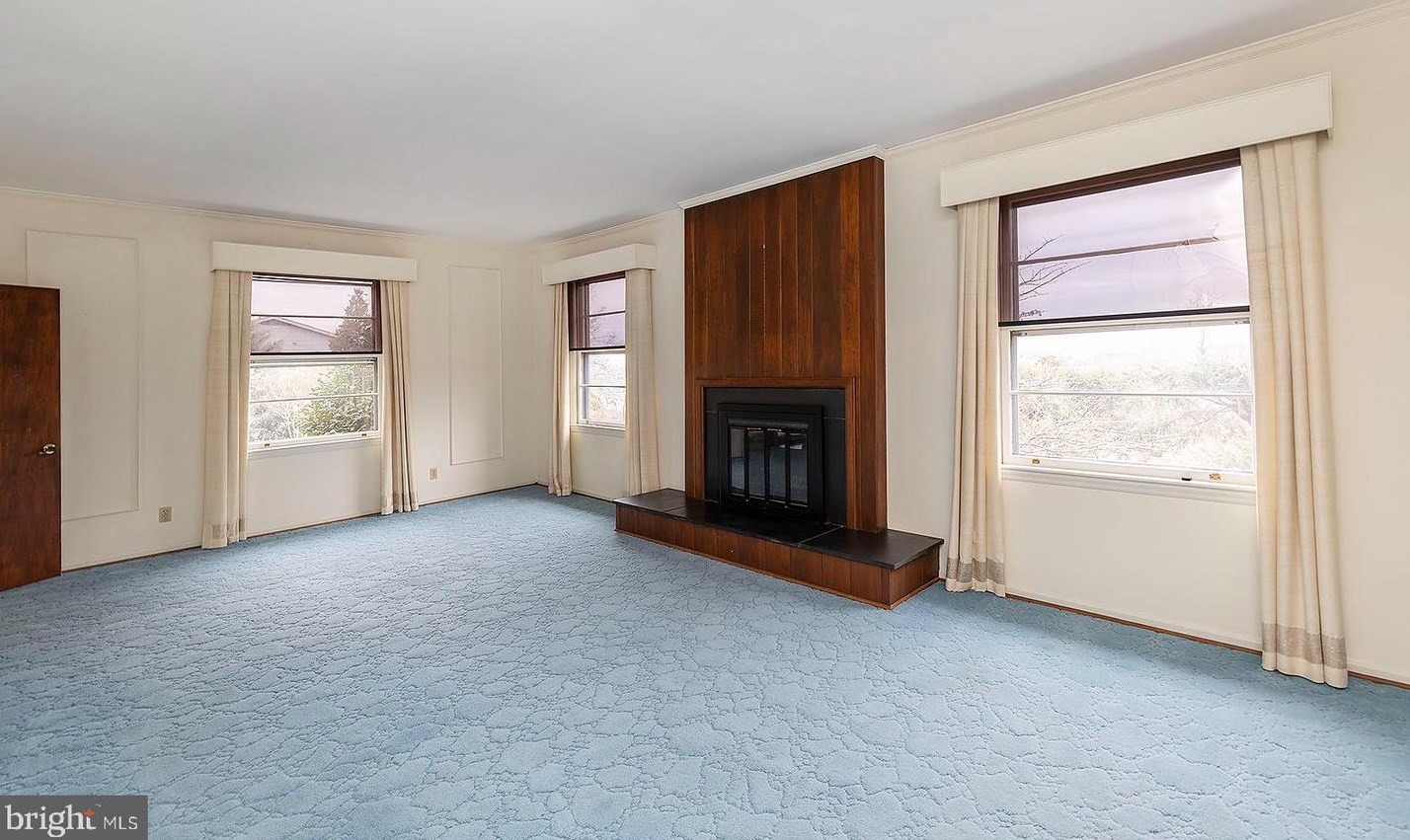 1413 Handley Ave, Winchester VA  22601-3746 exterior