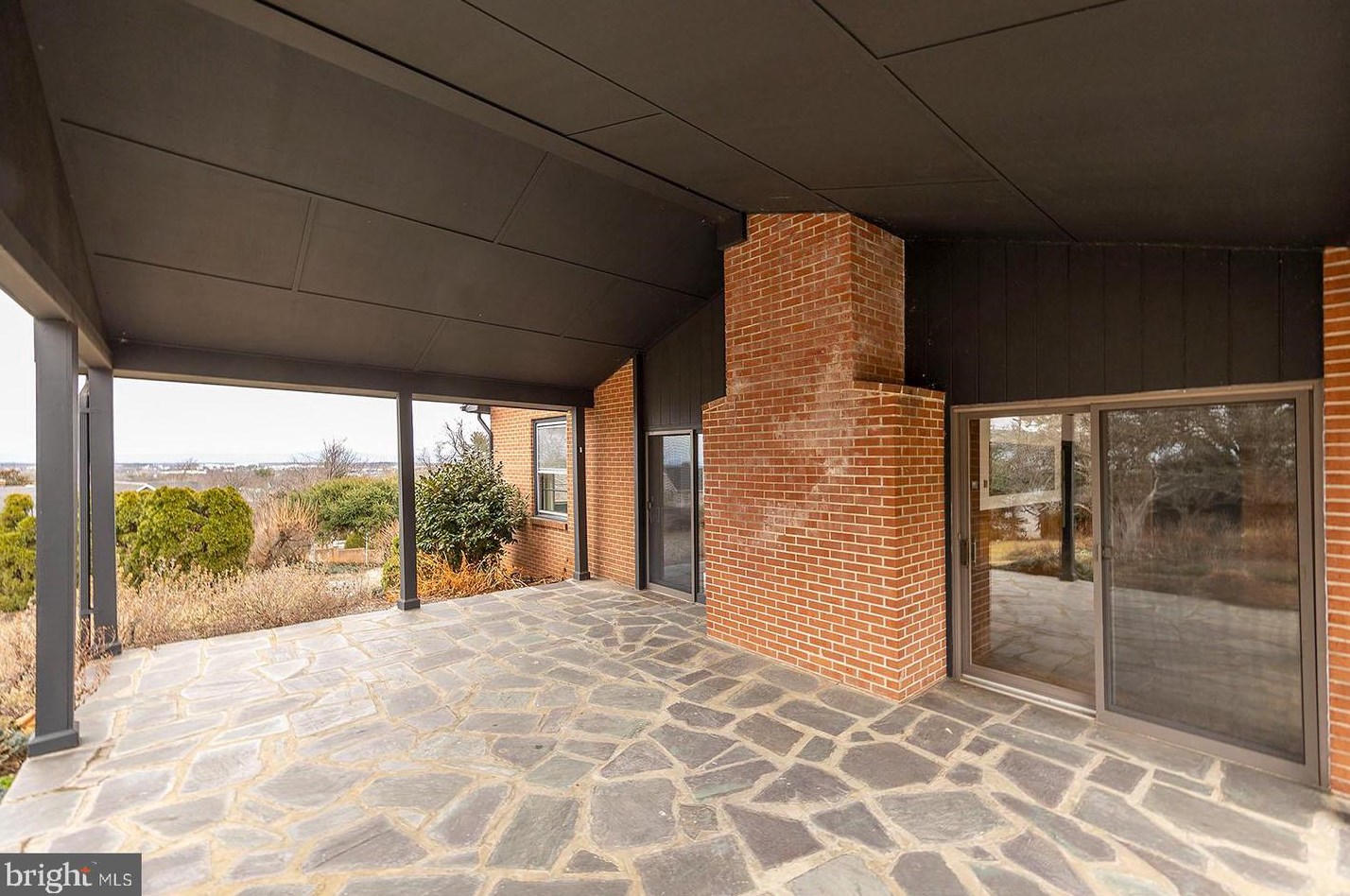 1413 Handley Ave, Winchester VA  22601-3746 exterior