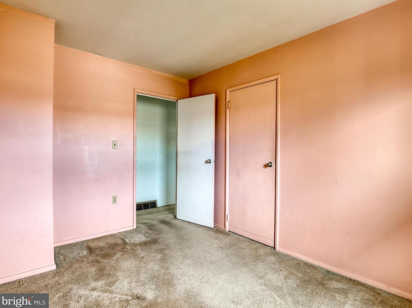 390 Pall Mall St, Winchester VA  22601-5138 exterior