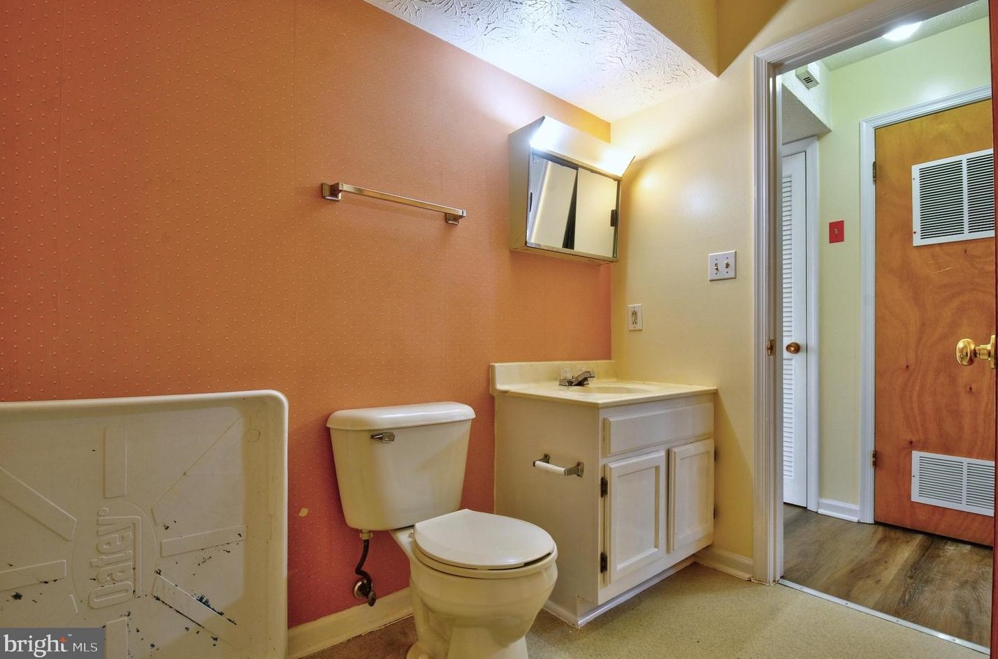 18 Jigsaw Pl, Winchester VA  22601-3656 exterior