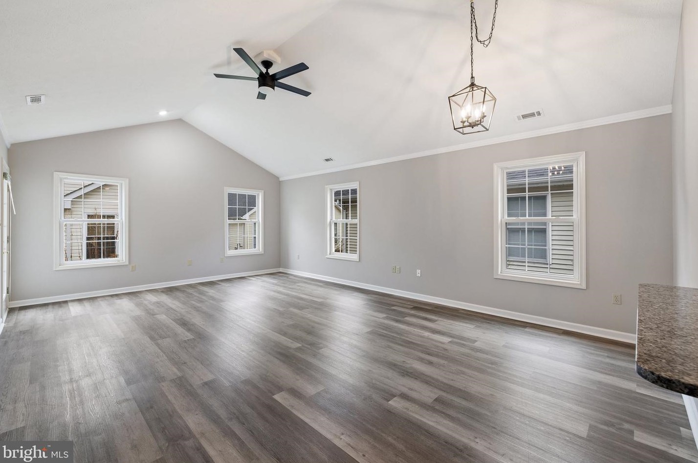 1853 Rosser Ln, Winchester VA  22601-6353 exterior