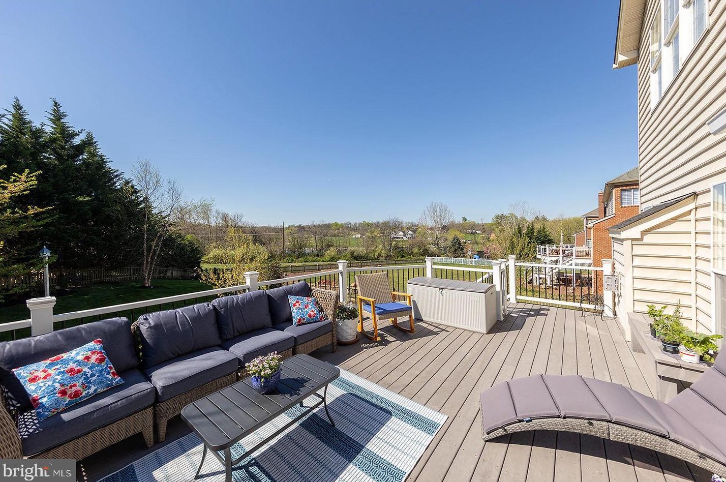 1001 Armistead St, Winchester VA  22601-6751 exterior