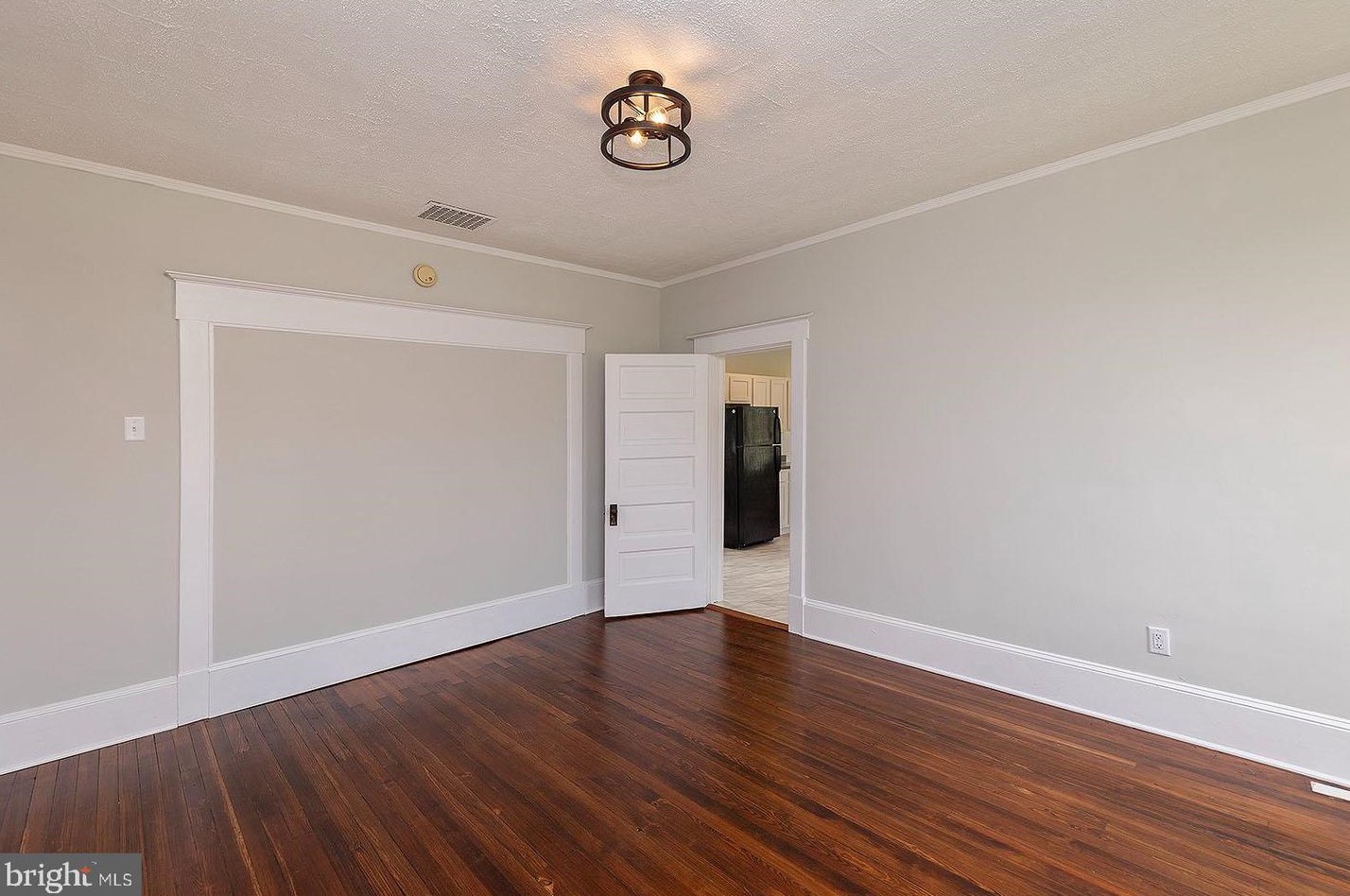 918 Amherst St, Winchester VA  22601-3306 exterior