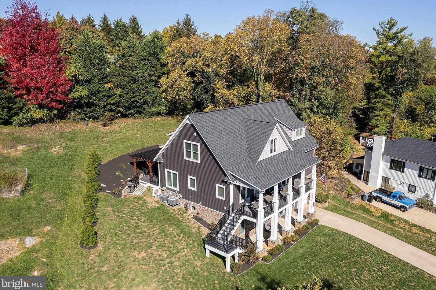 1509 Handley Ave, Winchester VA  22601-3114 exterior