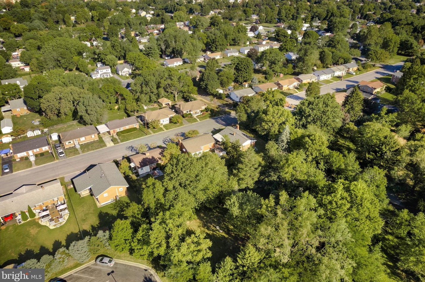 140 Wood Ave, Winchester VA  22601-3028 exterior