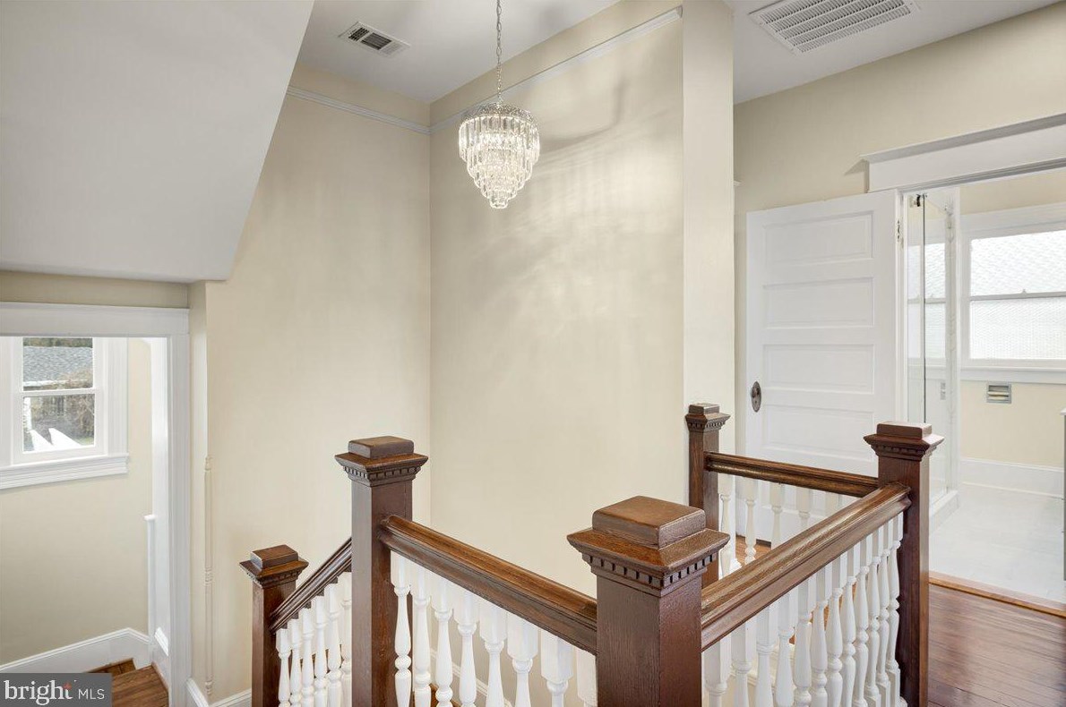 439 Braddock St, Winchester VA  22601-3921 exterior