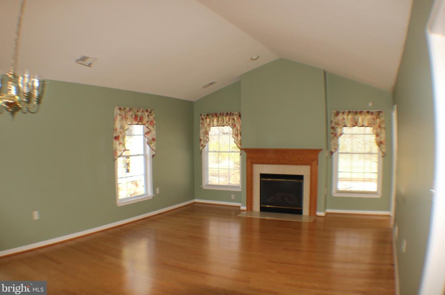 1815 Melvor Ln, Winchester VA  22601-6390 exterior