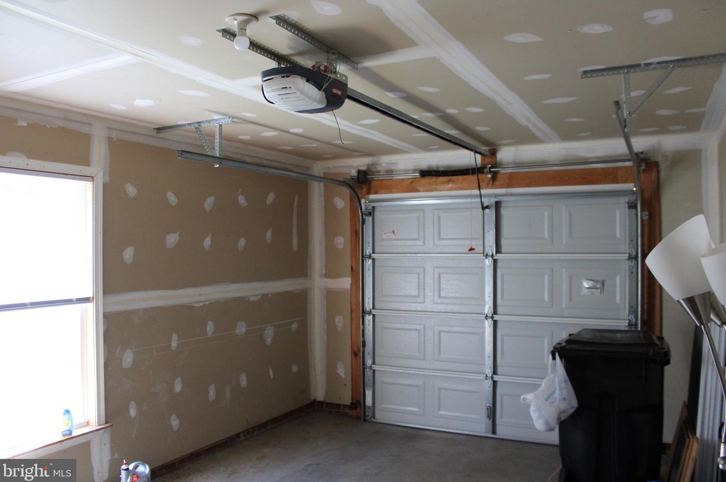 1815 Melvor Ln, Winchester VA  22601-6390 exterior