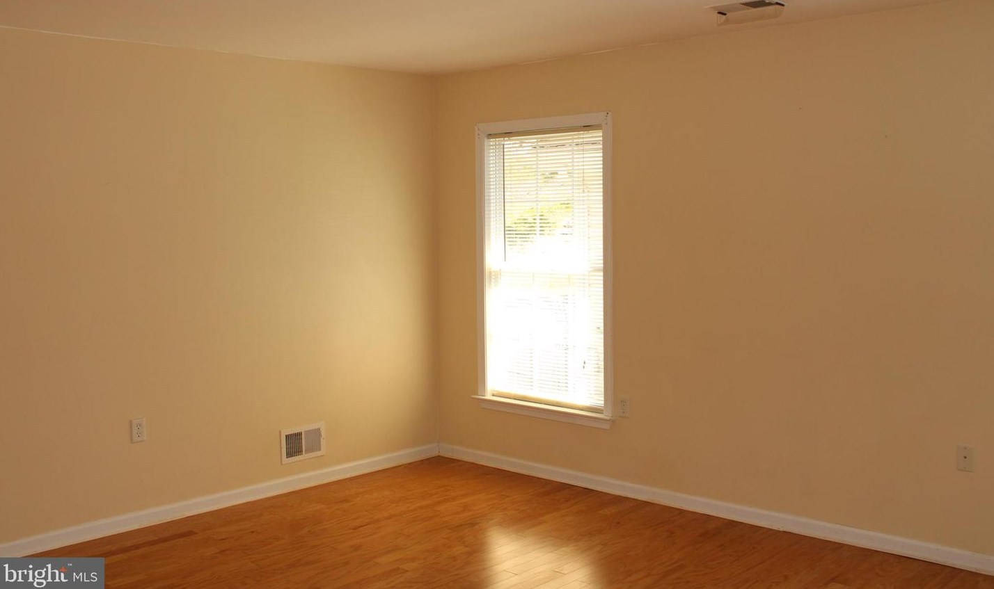 1815 Melvor Ln, Winchester VA  22601-6390 exterior