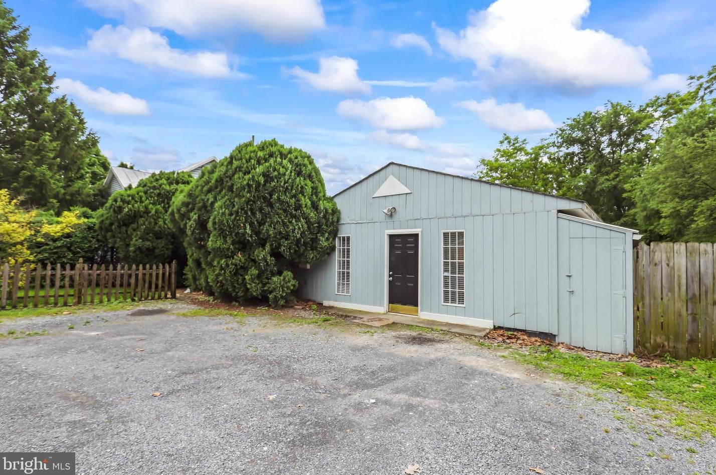 1531 Loudoun St, Winchester VA  22601-4421 exterior
