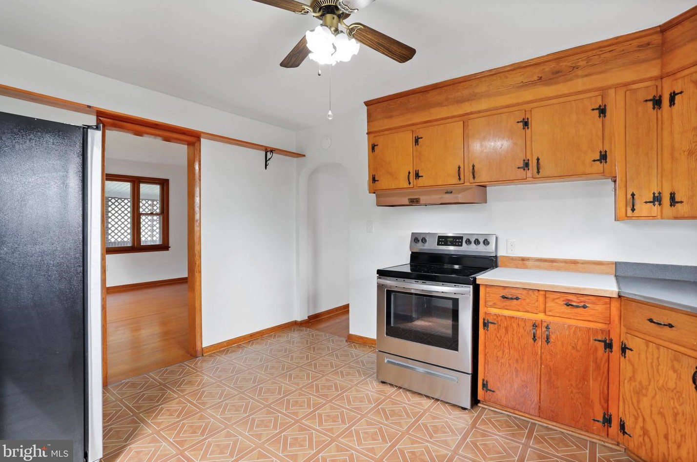 2428 Massanutten Ter, Winchester VA  22601-2750 exterior