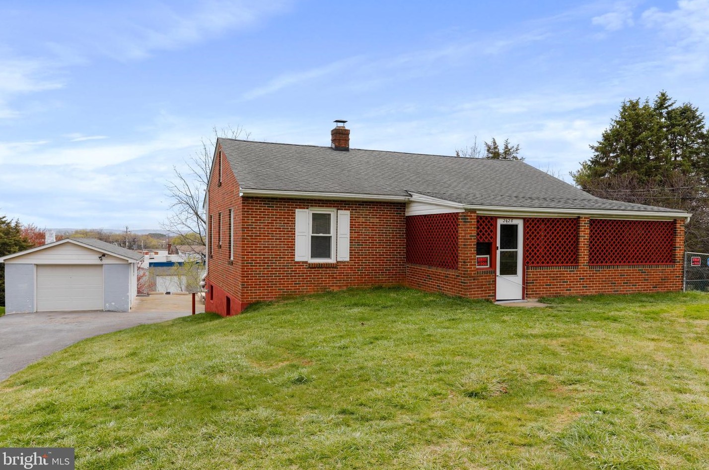 2428 Massanutten Ter, Winchester VA  22601-2750 exterior