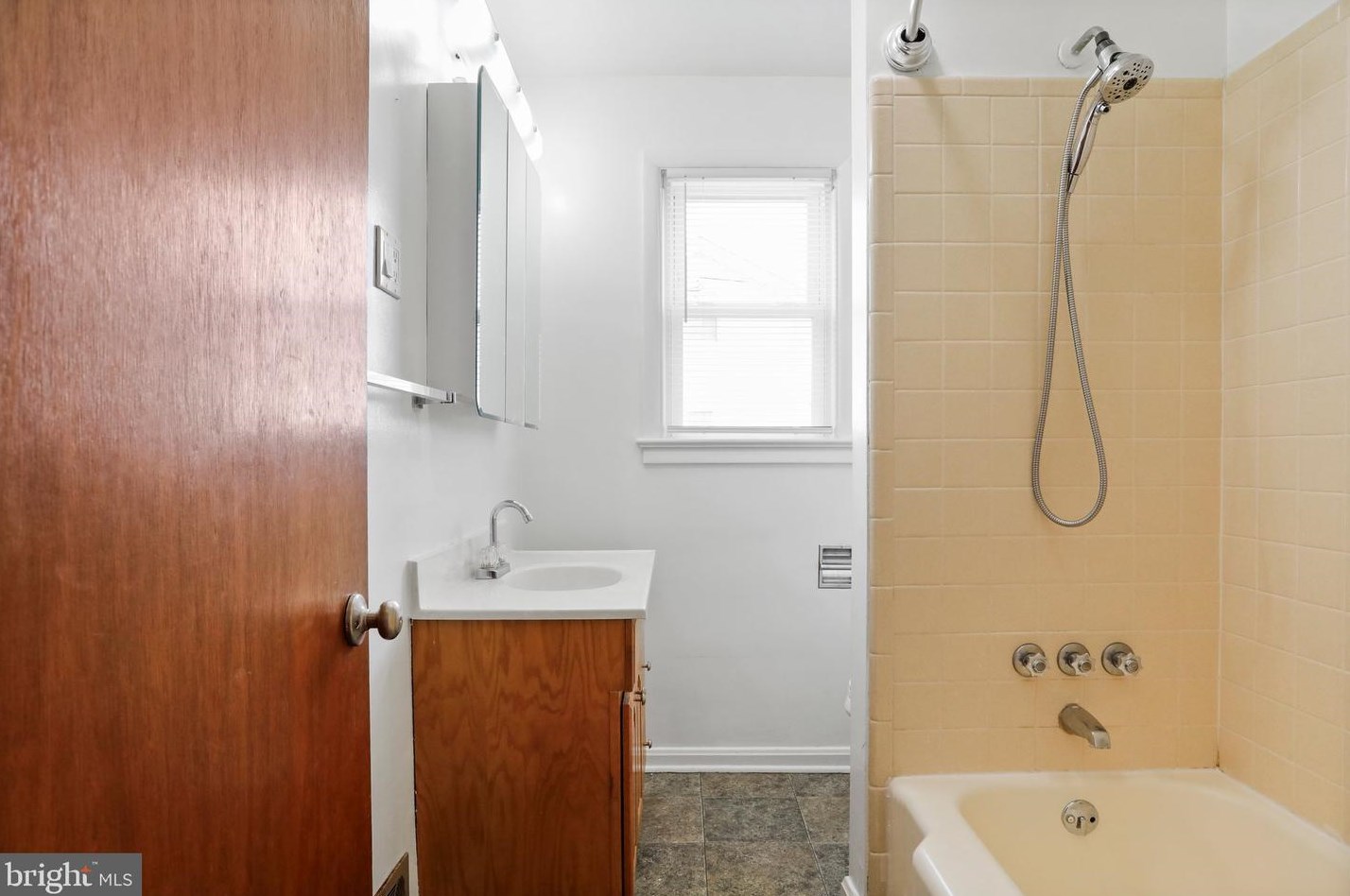 2428 Massanutten Ter, Winchester VA  22601-2750 exterior