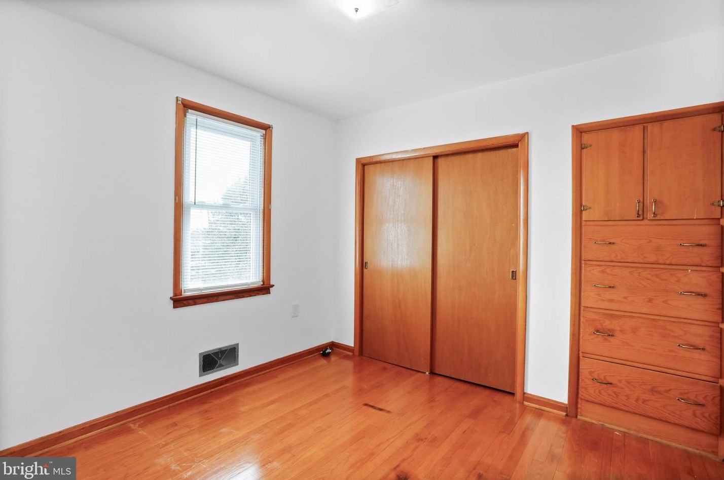 2428 Massanutten Ter, Winchester VA  22601-2750 exterior