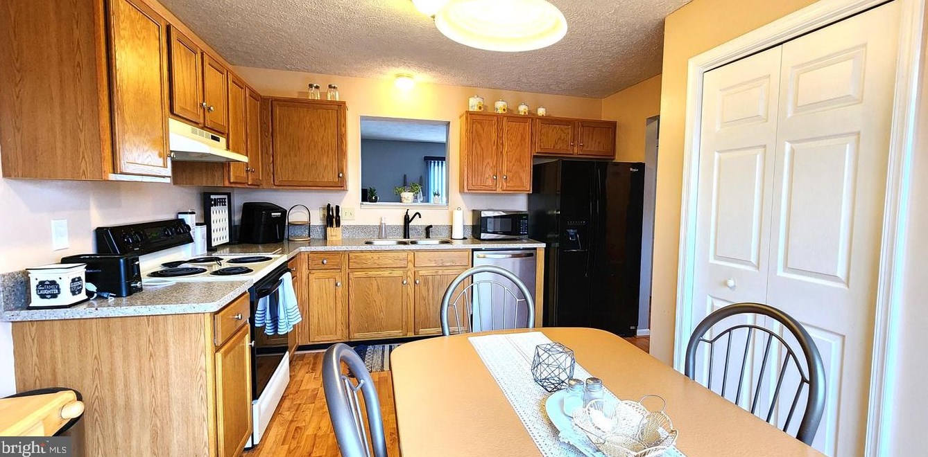 2945 Sorrell Ct, Winchester VA  22601-3498 exterior