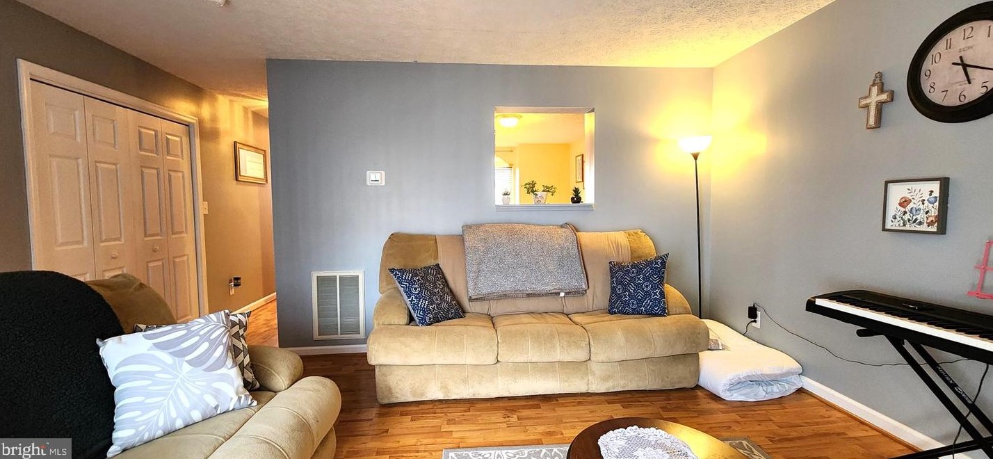 2945 Sorrell Ct, Winchester VA  22601-3498 exterior